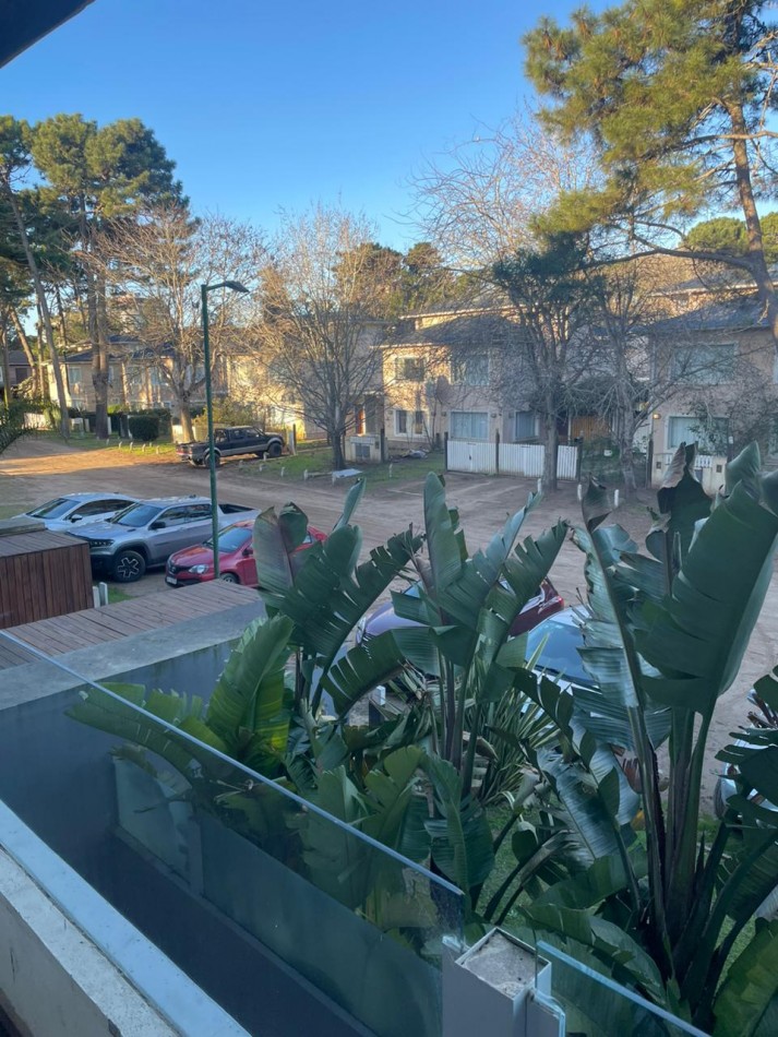 Venta de departamento en complejo Amarras ,Pinamar oportunidad !