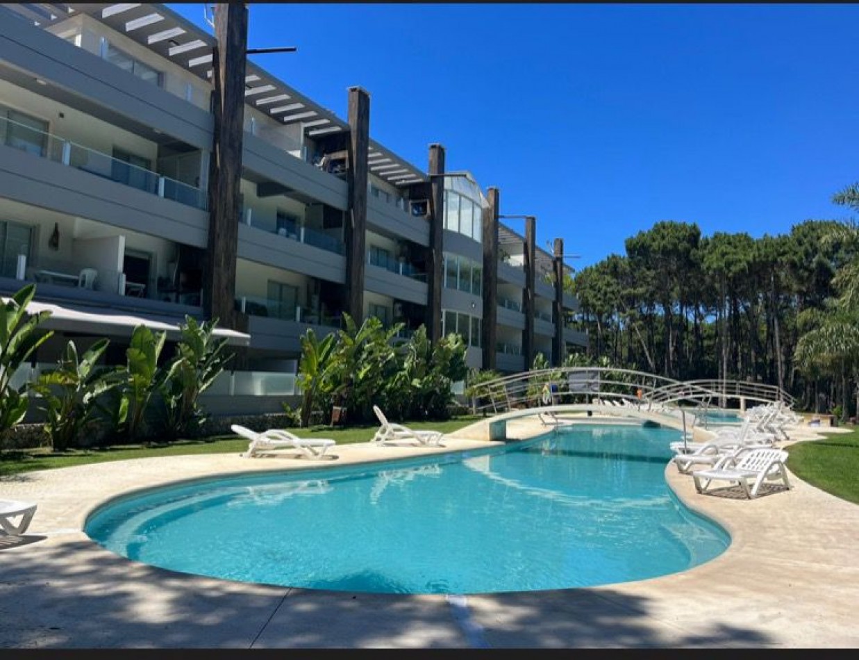 Venta de departamento en complejo Amarras ,Pinamar oportunidad !