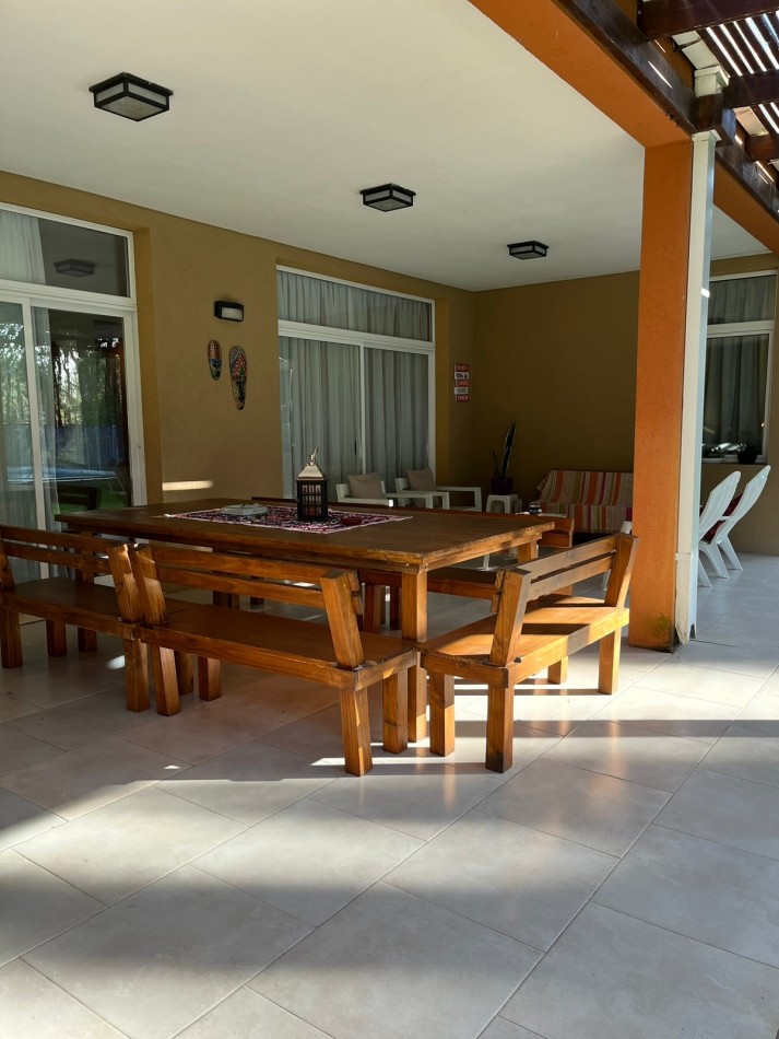 Casa en la Herradura -Pinamar