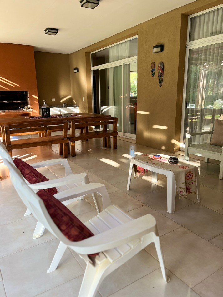 Casa en la Herradura -Pinamar