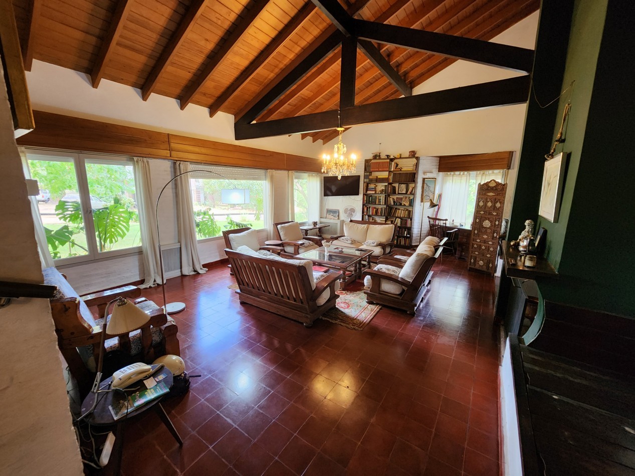 VENTA DE CASA EN PINAMAR