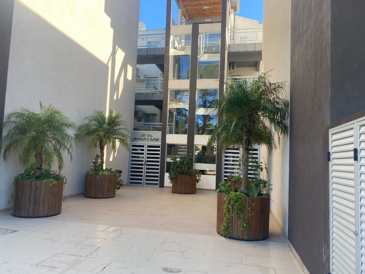 Venta de departamento en complejo Amarras ,Pinamar oportunidad !
