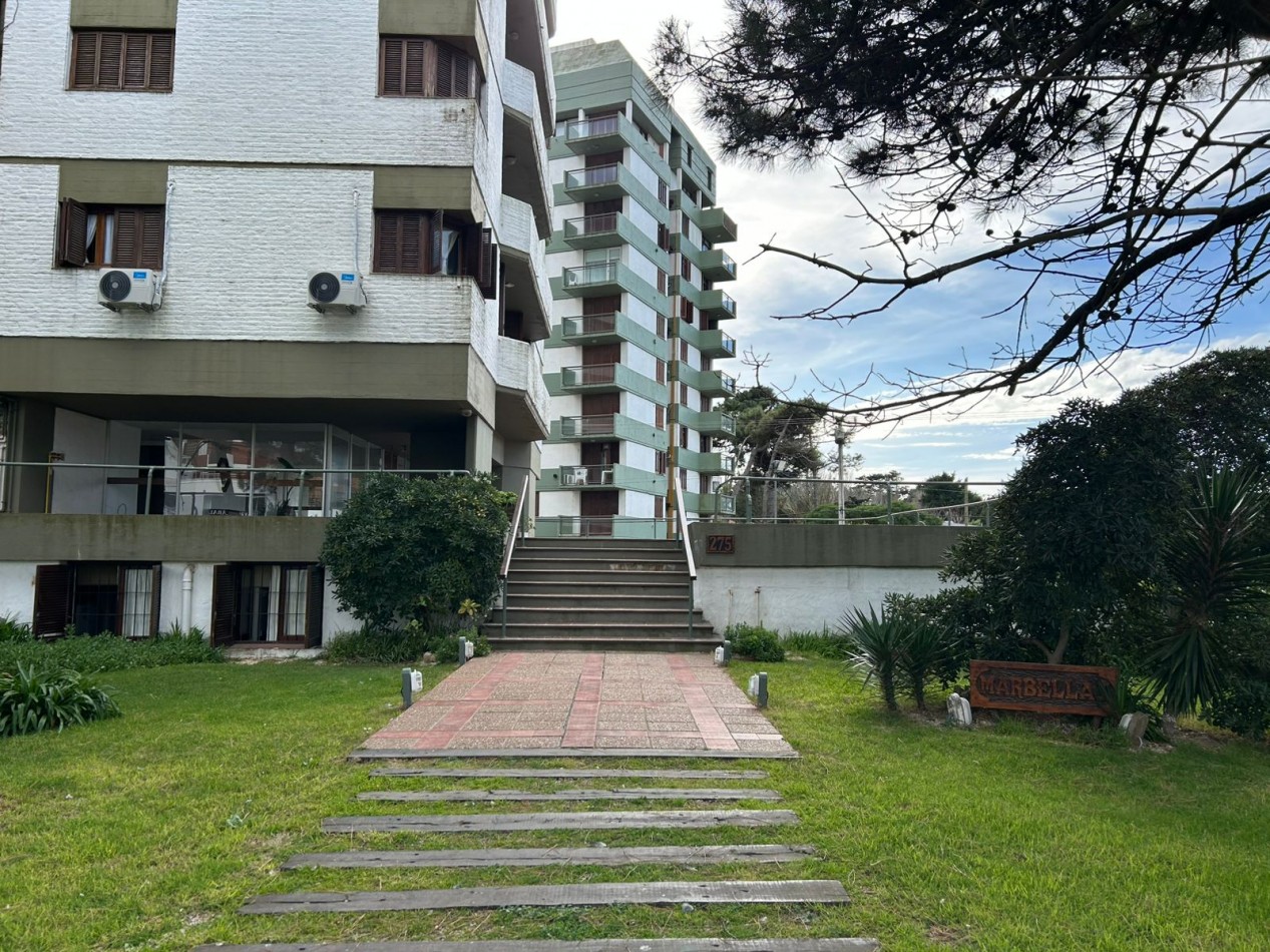 venta de departamento centro de Pinamar 
