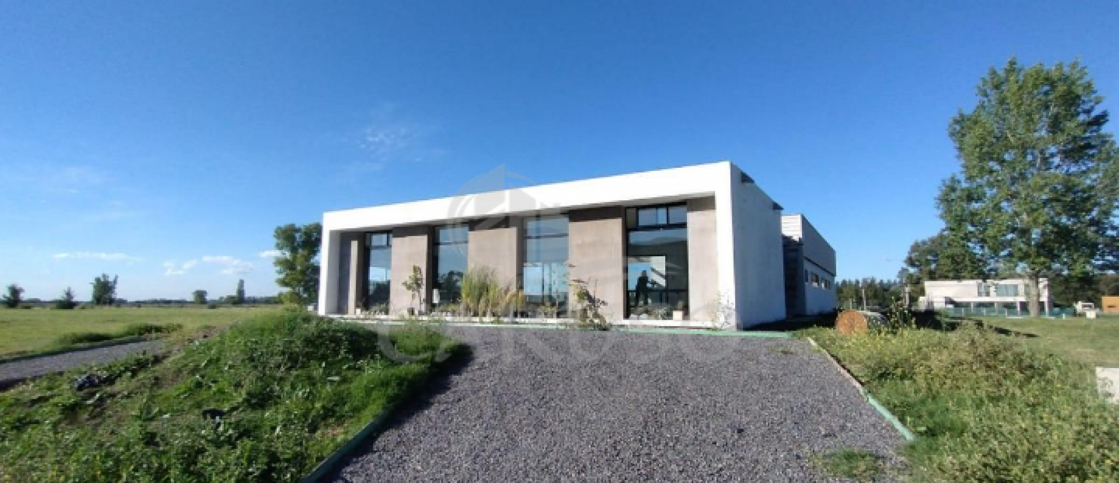 Casa en Area 60 - La Plata