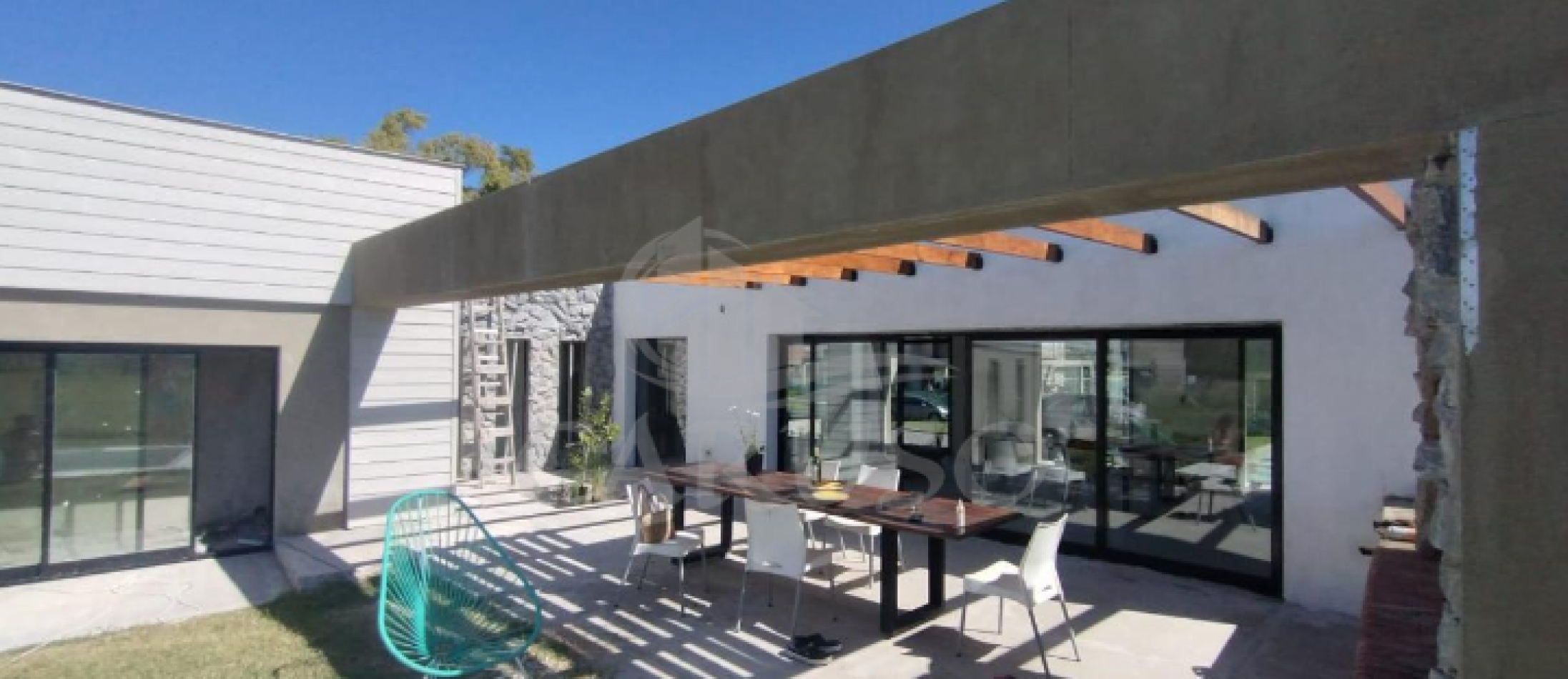 Casa en Area 60 - La Plata