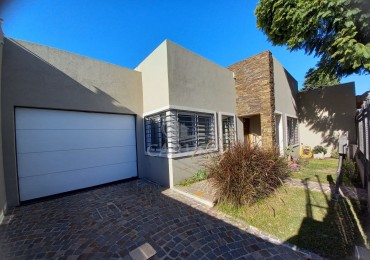 Casa en Quilmes Oeste - FINANCIACION -  NUEVO VALOR