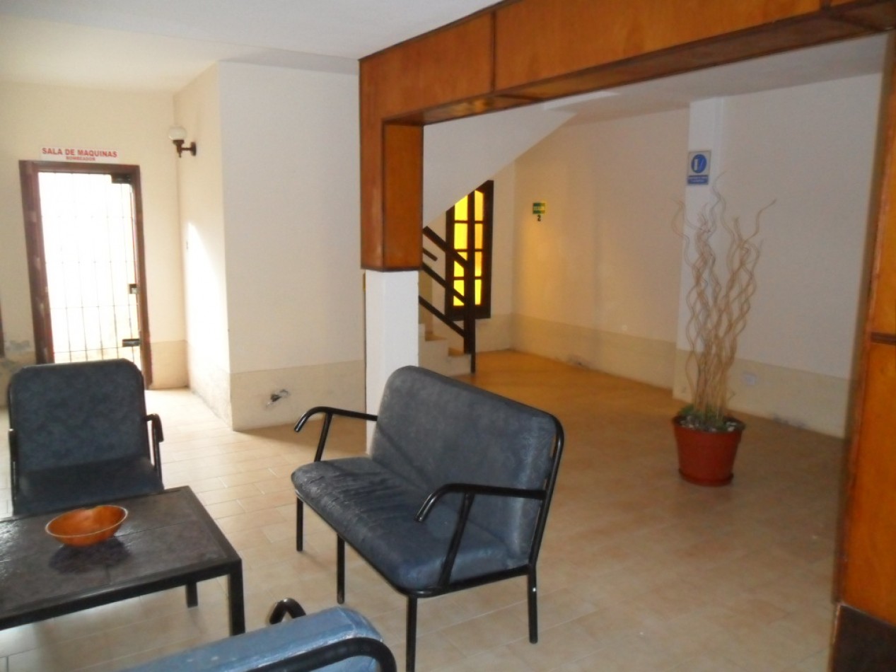 pent-house a media cuadra del mar