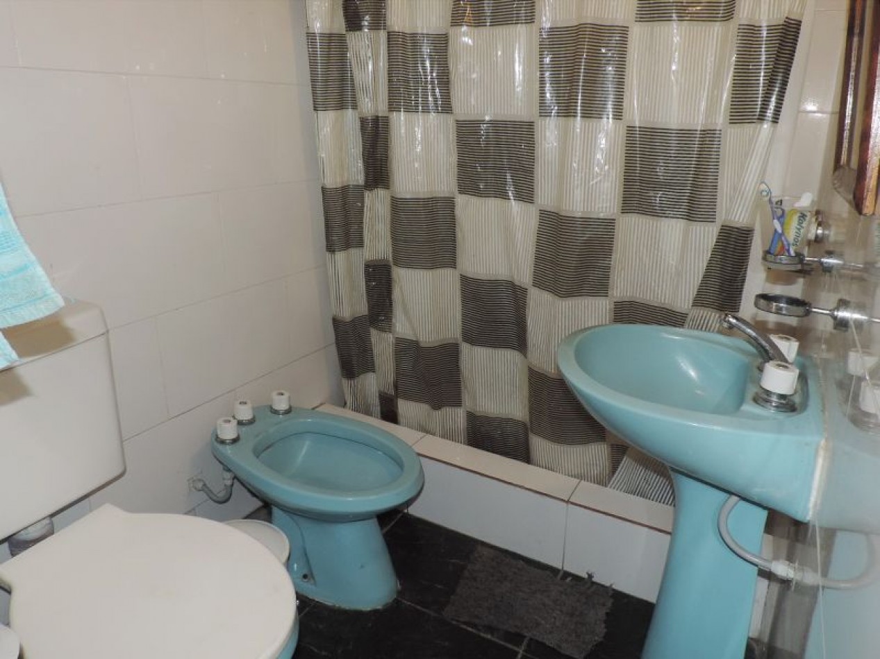 Casa 3 amb + monoambiente sobre lote propio