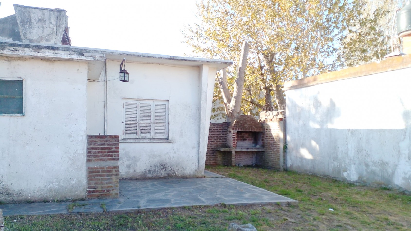 Casita de 3 Amb a refaccionar