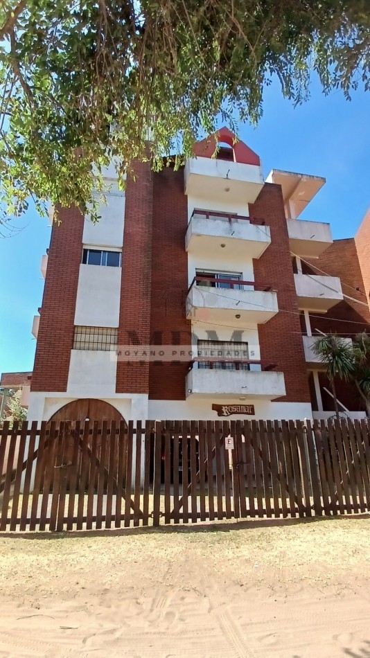 Venta de Monoambientes a una Cuadra del Mar en Villa Gesell: ¡Tu Refugio Costero te Espera!