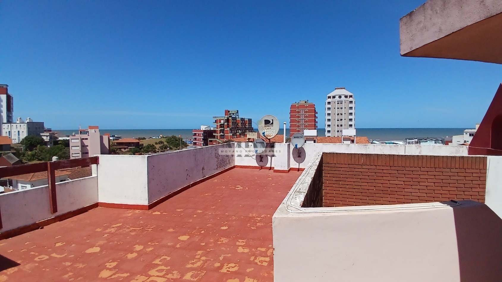 Venta de Monoambientes a una Cuadra del Mar en Villa Gesell: ¡Tu Refugio Costero te Espera!