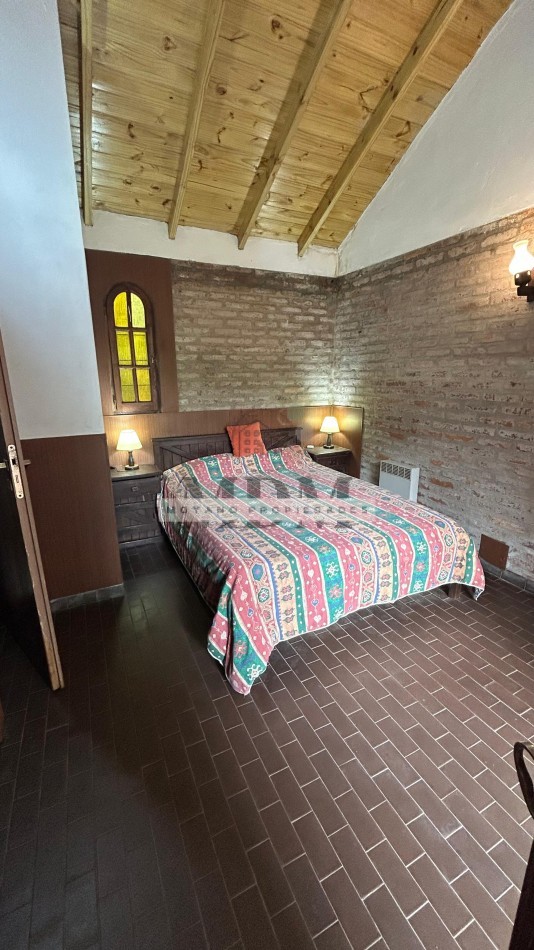 Alquiler Temporario - Casa con Gran Patio en Villa Gesell