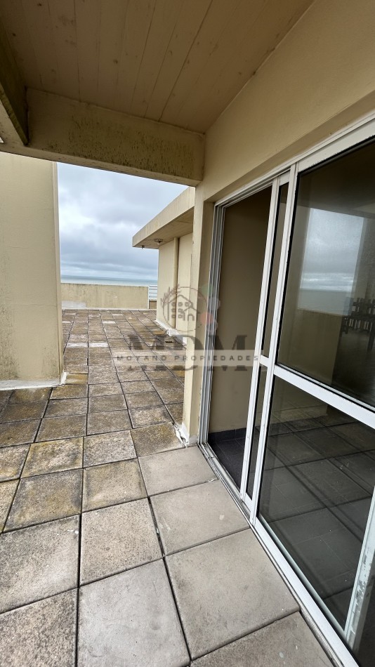 Departamento con vista al mar
