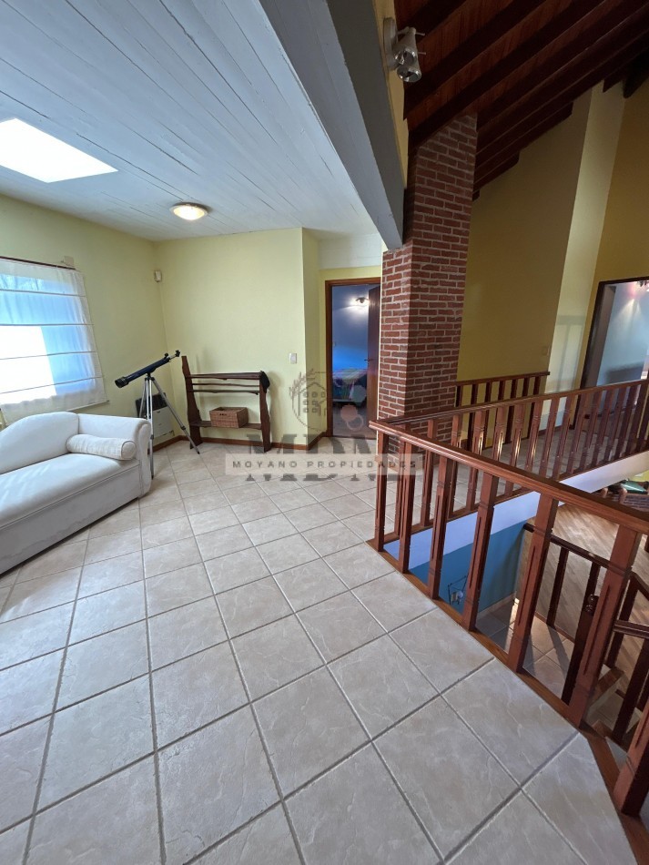 CASA CON PISCINA MULTIFAMILIAR EN LAS GAVIOTAS