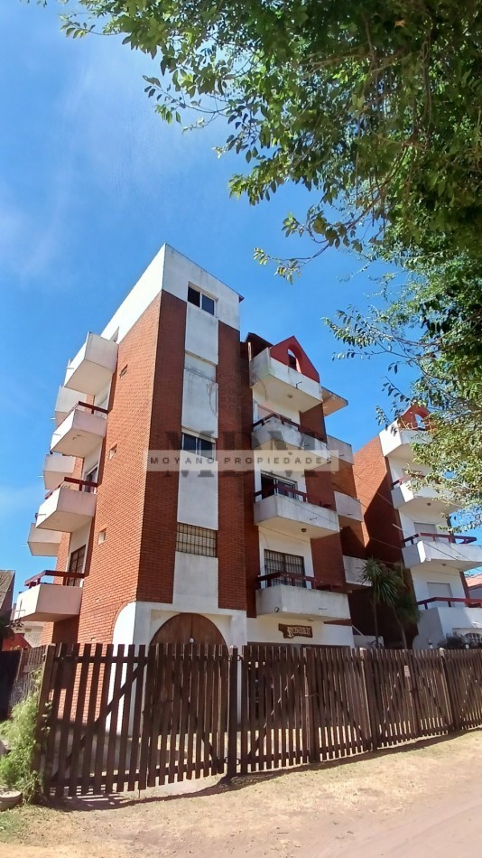 Venta de Monoambientes a una Cuadra del Mar en Villa Gesell: ¡Tu Refugio Costero te Espera!