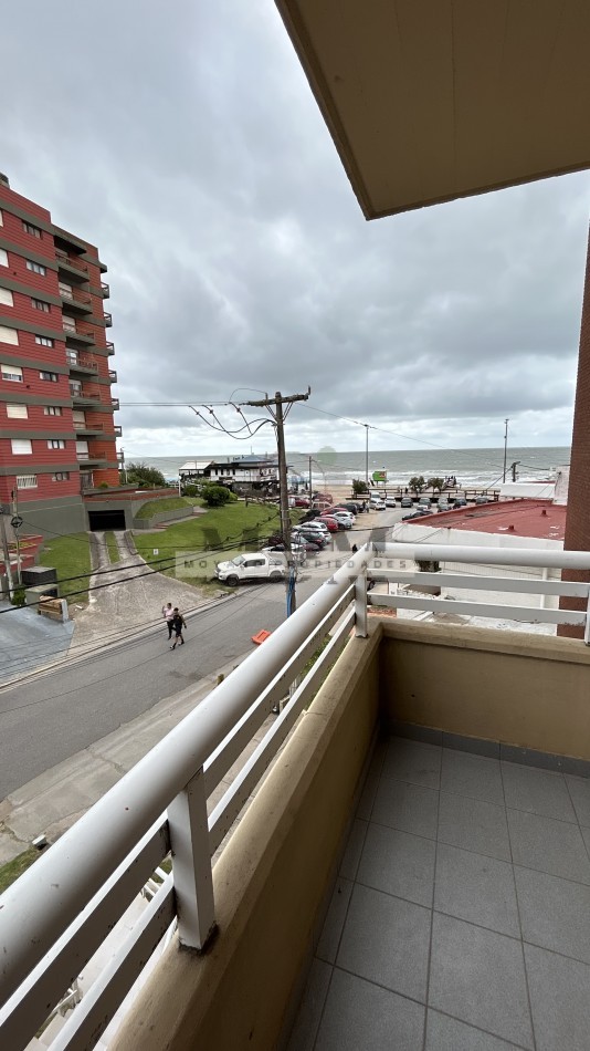 Departamento con vista al mar