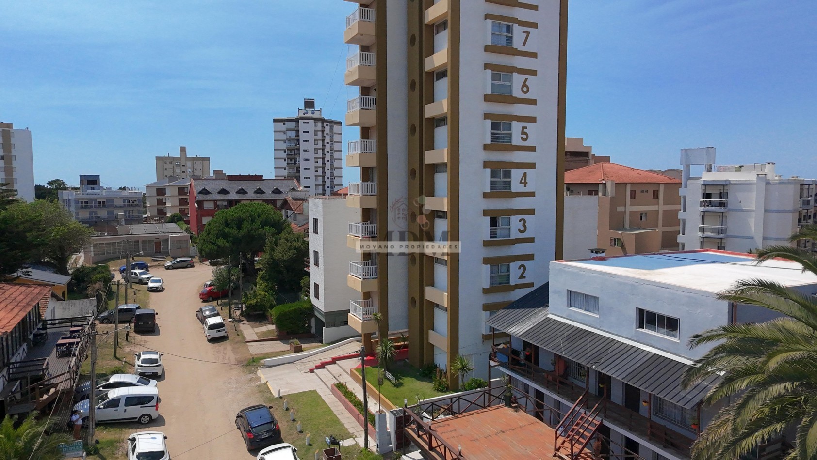 Exclusivo Departamento en Venta - 3° Piso Completo
