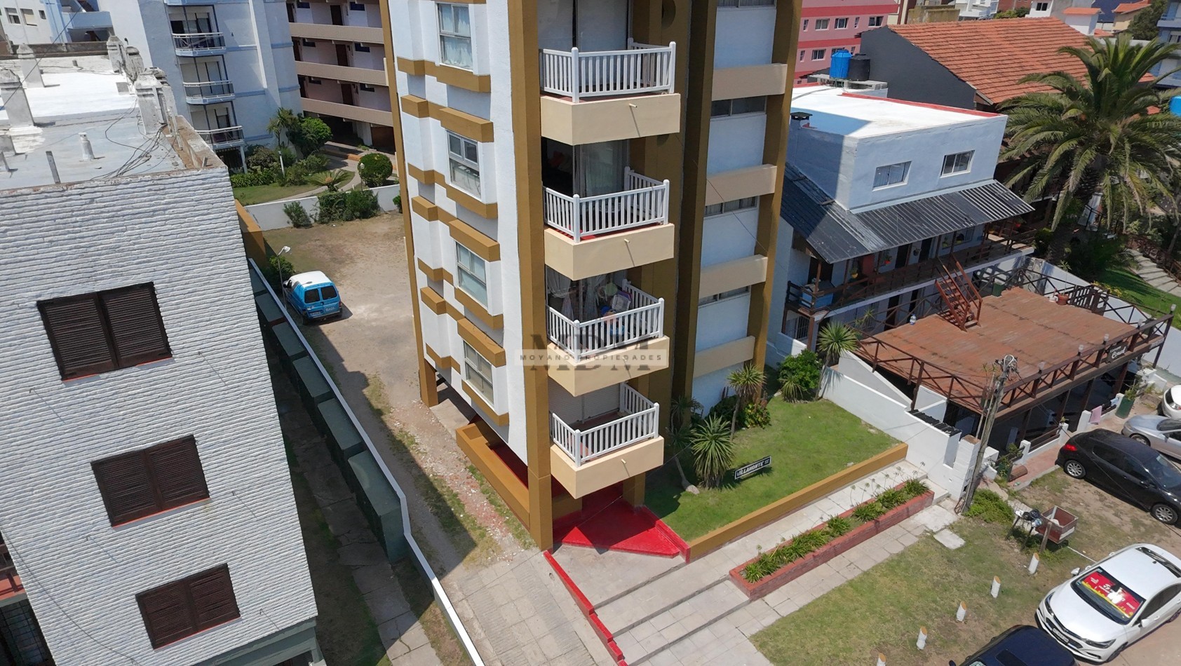 Exclusivo Departamento en Venta - 3° Piso Completo