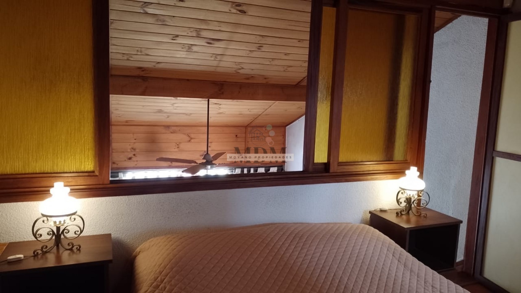 ¡OPORTUNIDAD UNICA FRENTE AL MAR! Departamento de 2 Ambientes + Cochera cerrada