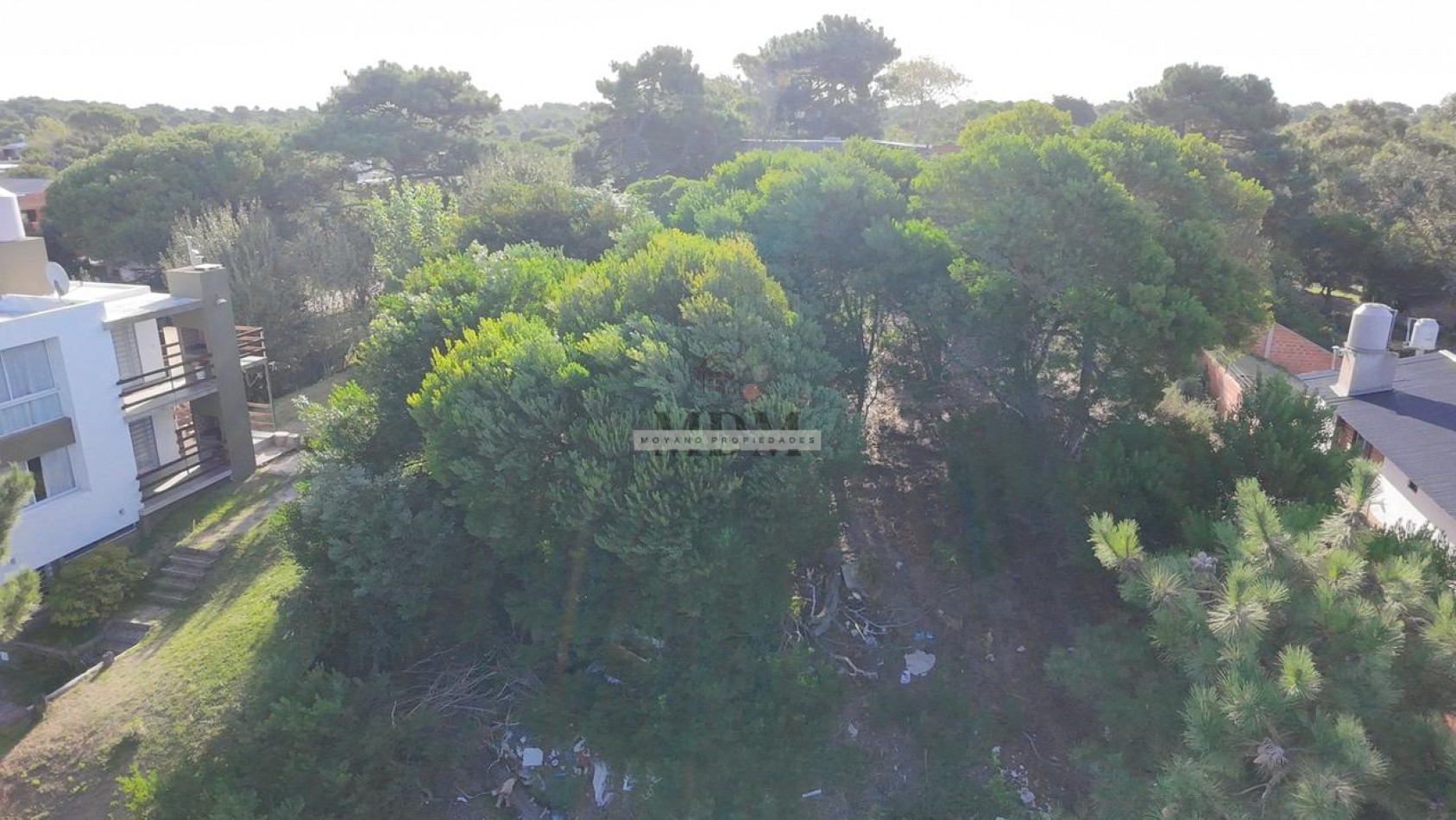 Oportunidad Unica en el Corazon de Villa Gesell - Lote Ideal para Desarrollo Residencial o Turistico