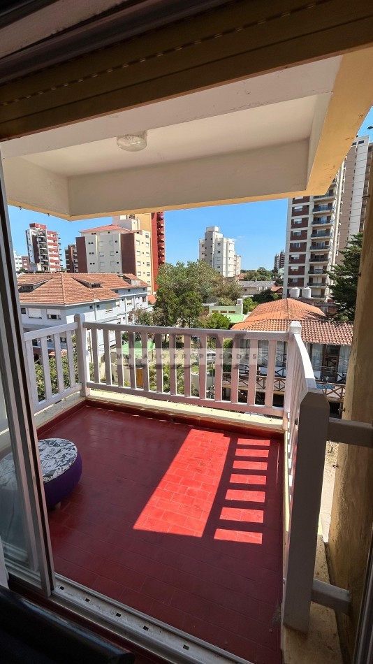 Exclusivo Departamento en Venta - 3° Piso Completo