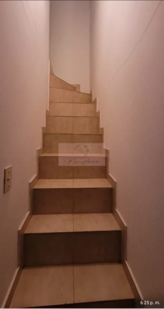 Triplex de 4 ambientes