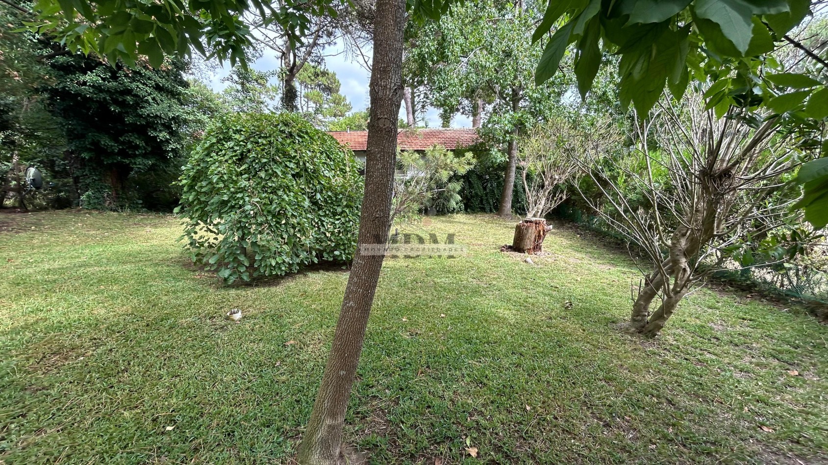 Alquiler Temporario - Casa con Gran Patio en Villa Gesell