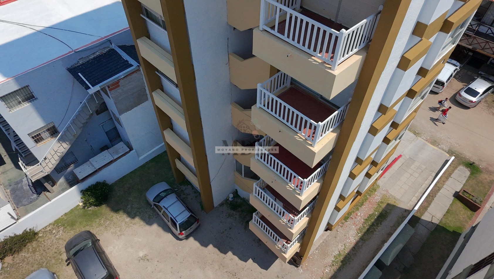 Exclusivo Departamento en Venta - 3° Piso Completo