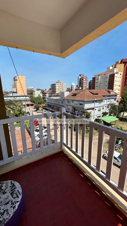 Exclusivo Departamento en Venta - 3° Piso Completo