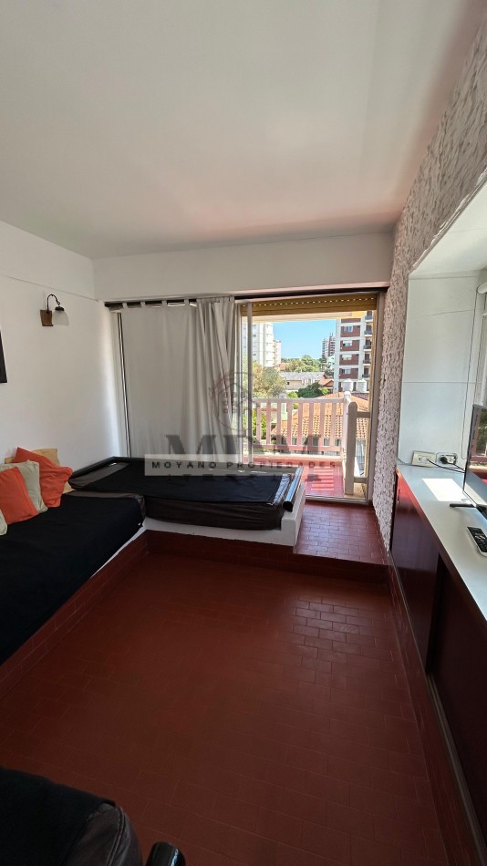 Exclusivo Departamento en Venta - 3° Piso Completo