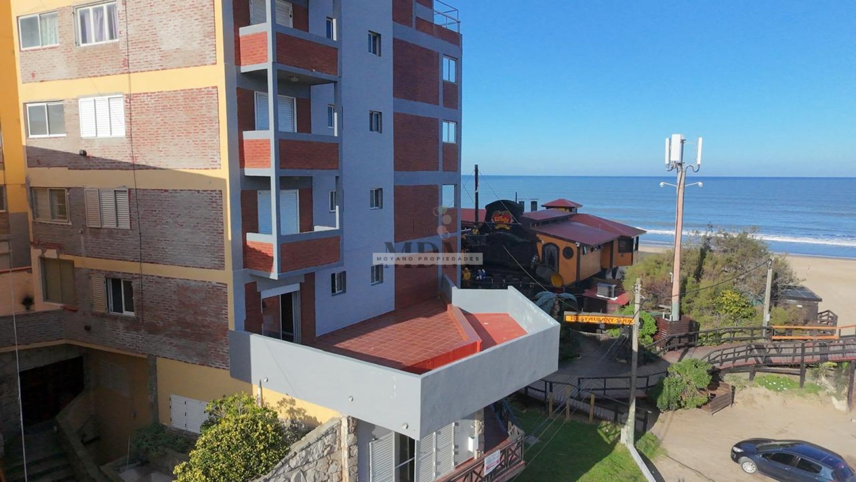 Departamento con Terraza y Vista al Mar en Paseo 104 y Costanera