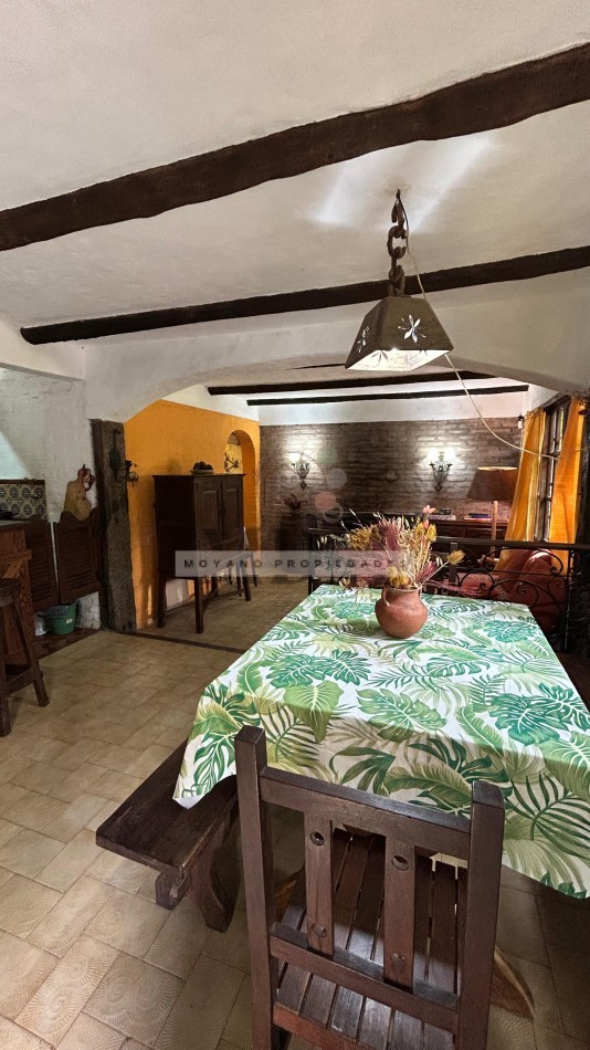 Alquiler Temporario - Casa con Gran Patio en Villa Gesell