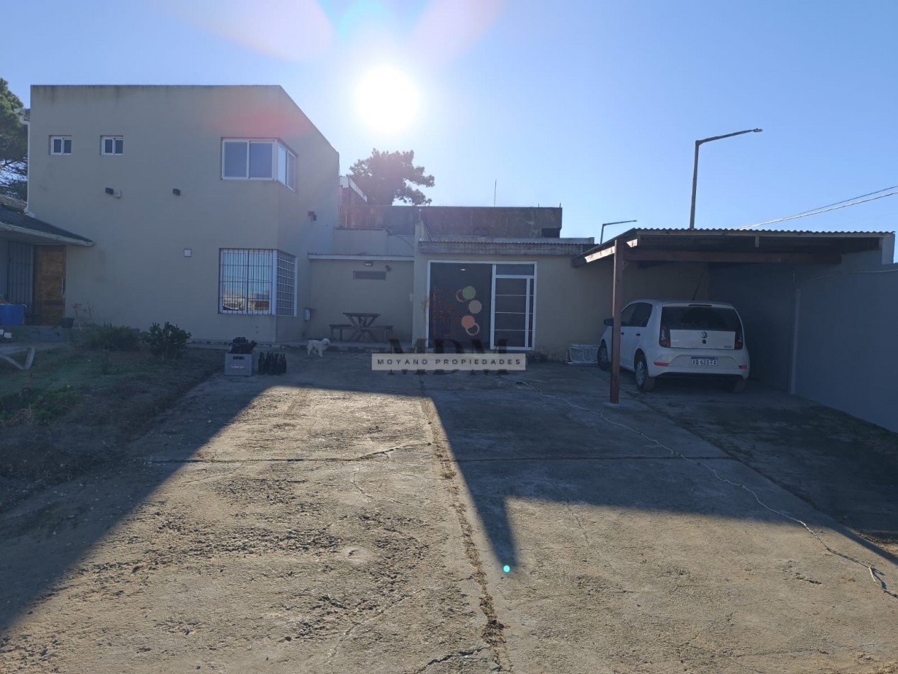 Excelente Oportunidad!!! Casa sobre boulevard con amplio lote.