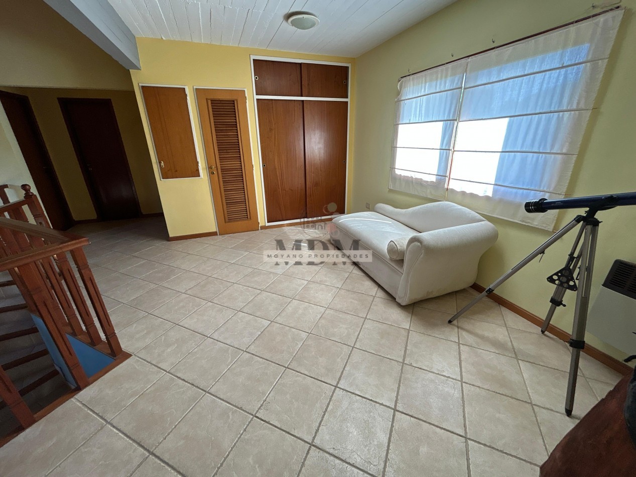 CASA CON PISCINA MULTIFAMILIAR EN LAS GAVIOTAS