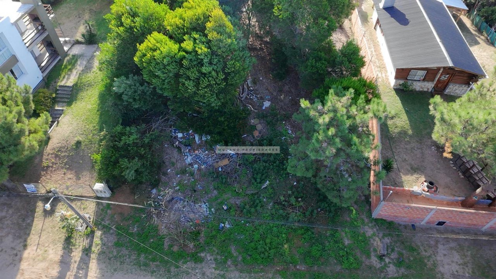 Oportunidad Unica en el Corazon de Villa Gesell - Lote Ideal para Desarrollo Residencial o Turistico