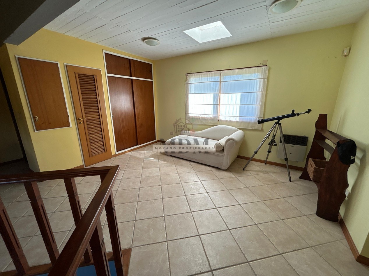 CASA CON PISCINA MULTIFAMILIAR EN LAS GAVIOTAS