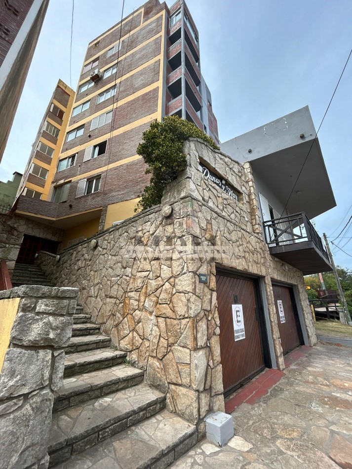 Departamento con Terraza y Vista al Mar en Paseo 104 y Costanera