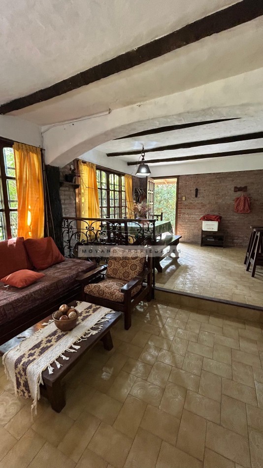 Alquiler Temporario - Casa con Gran Patio en Villa Gesell