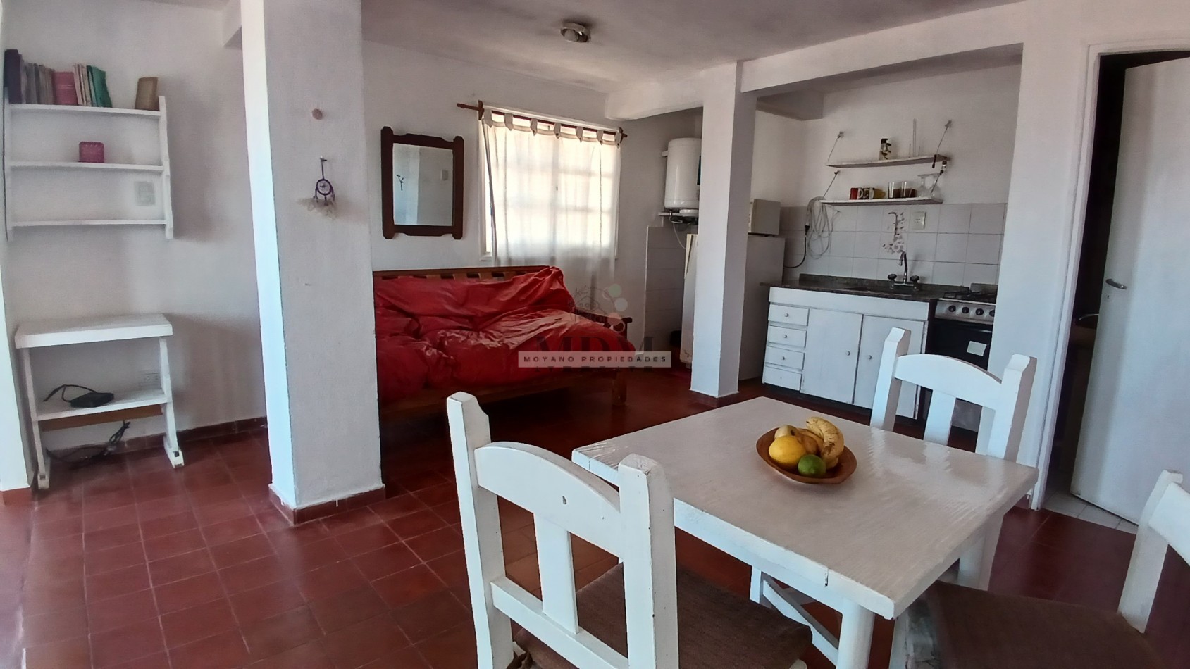 Venta de Monoambientes a una Cuadra del Mar en Villa Gesell: ¡Tu Refugio Costero te Espera!