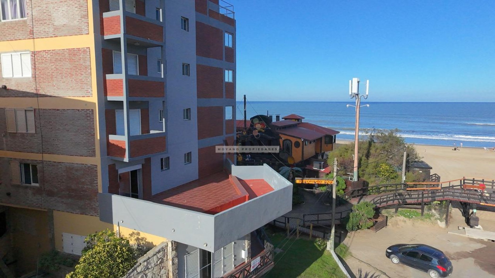 Departamento con Terraza y Vista al Mar en Paseo 104 y Costanera