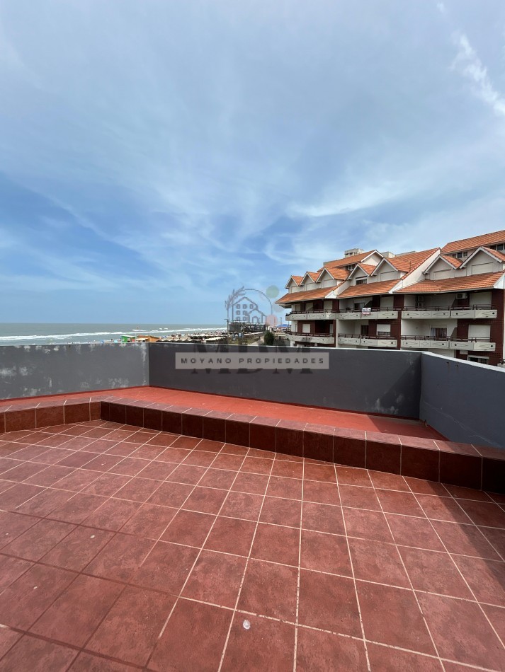 Departamento con Terraza y Vista al Mar en Paseo 104 y Costanera