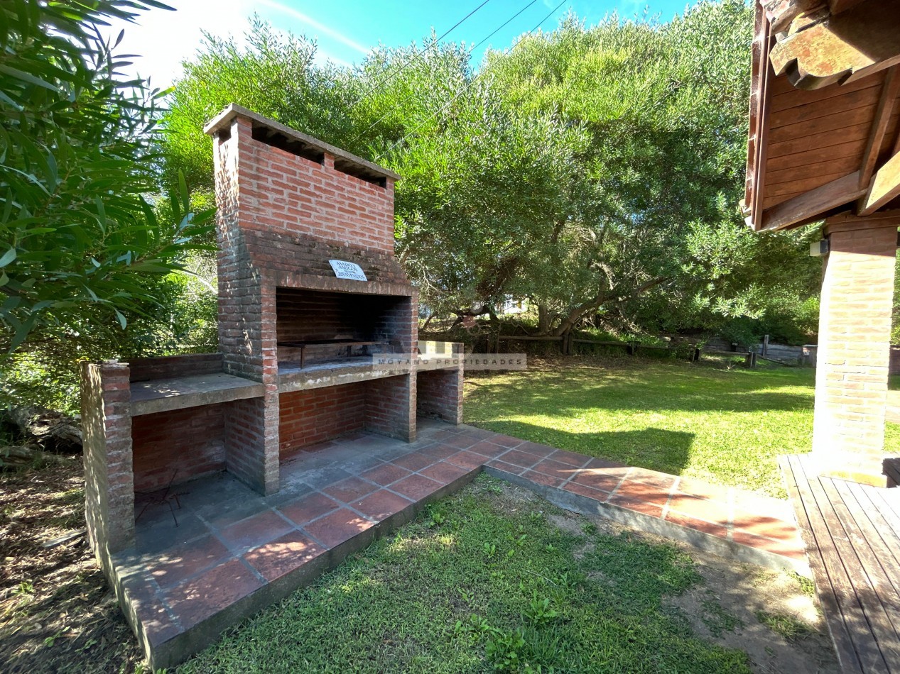 CASA CON PISCINA MULTIFAMILIAR EN LAS GAVIOTAS