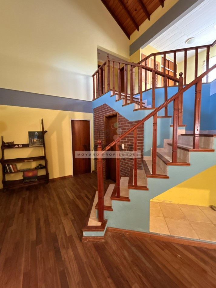 CASA CON PISCINA MULTIFAMILIAR EN LAS GAVIOTAS