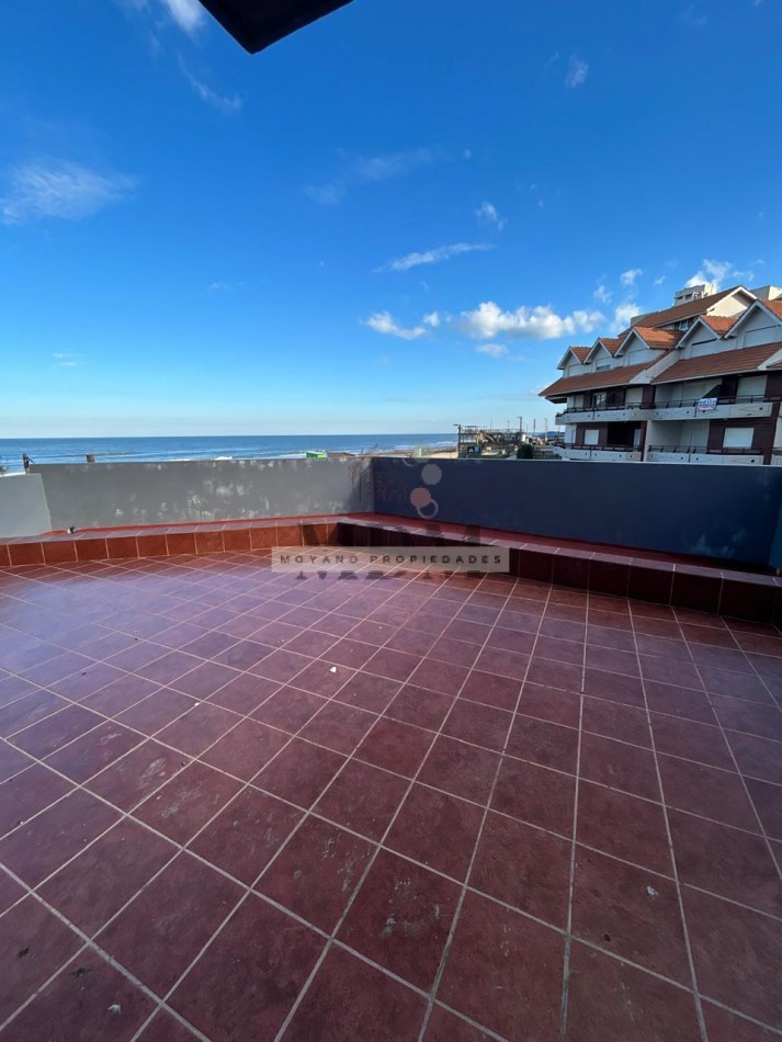 Departamento con Terraza y Vista al Mar en Paseo 104 y Costanera