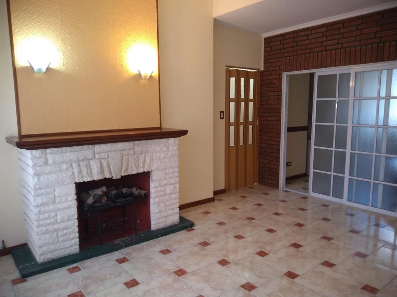 Excelente PH 3 amb. al frente Guemes - APTO CREDITO USA142.000