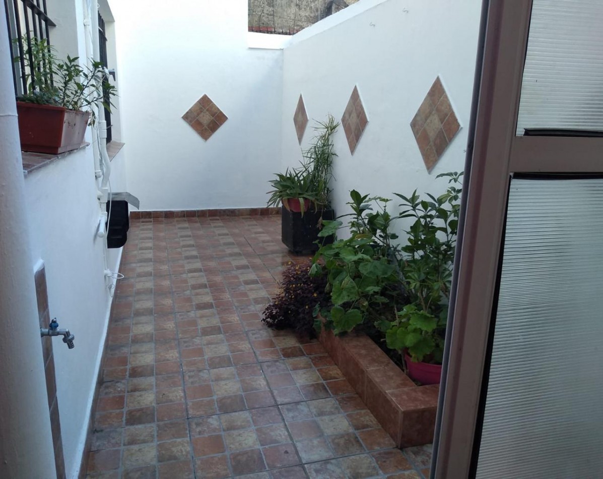 Excelente PH 3 amb. al frente Guemes - APTO CREDITO USA142.000