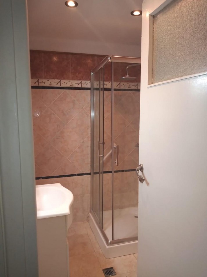 Excelente PH 3 amb. al frente Guemes - APTO CREDITO USA142.000