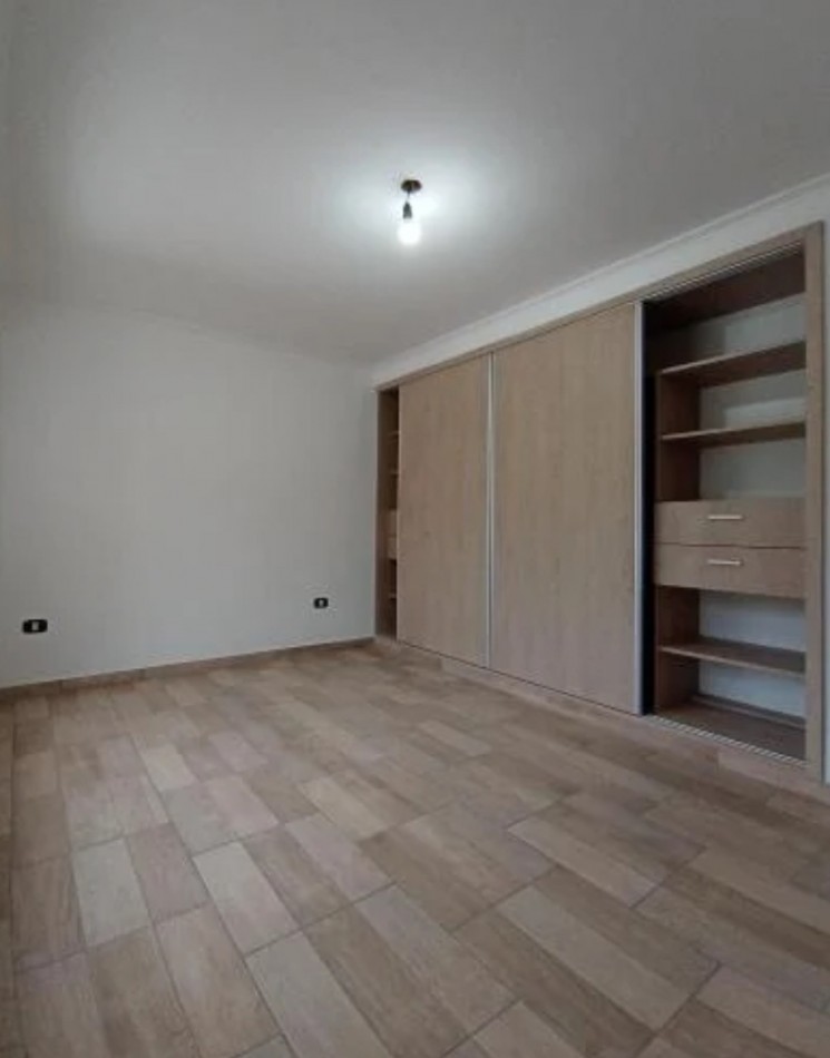Duplex 85m2 zona San Juan 3 AMB.