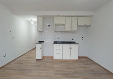 Duplex 2 ambientes. Zona San Juan