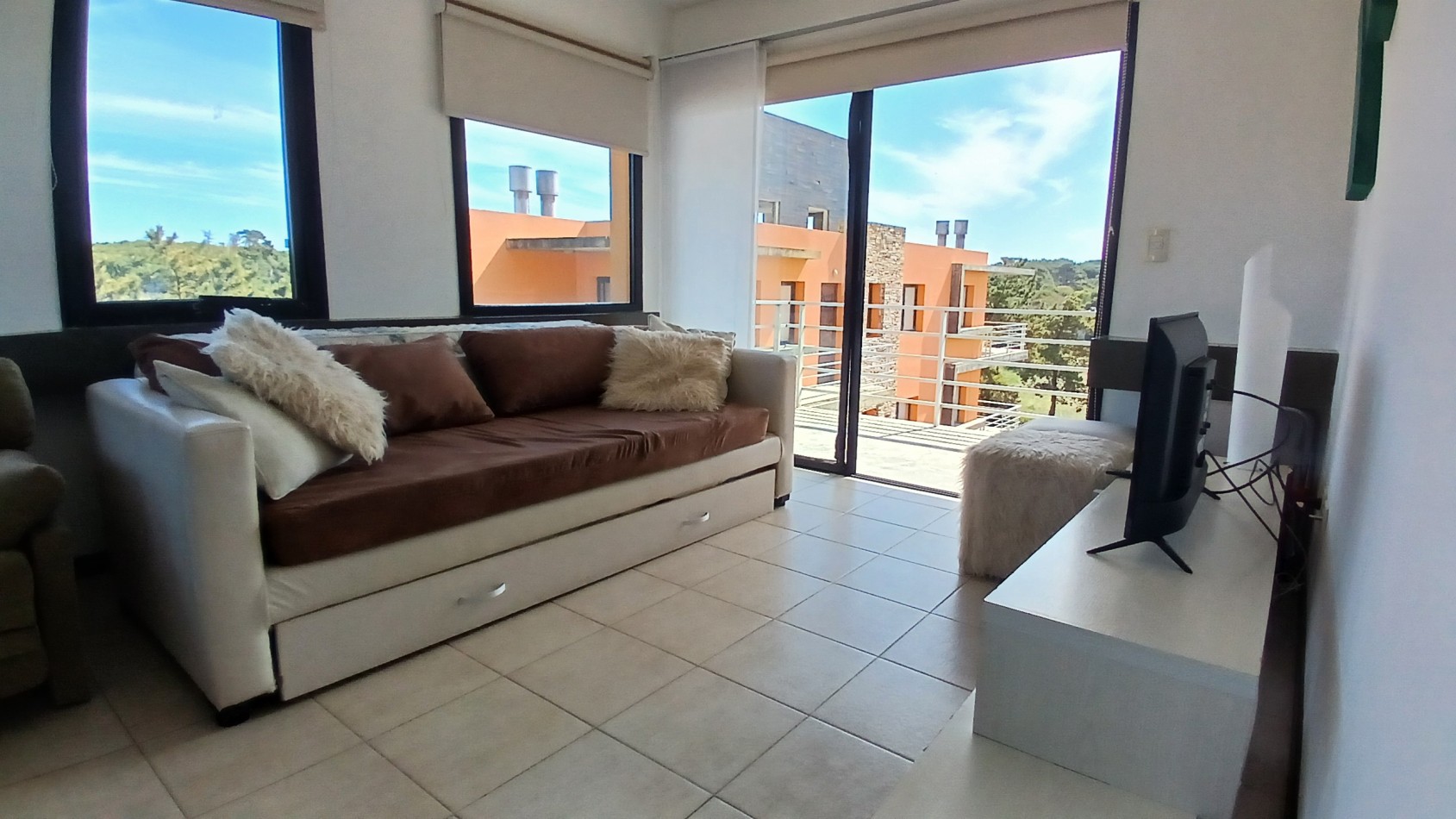 Vendo dpto. 2 ambientes en COMPLEJO DOCK PLAYA - Villa Gesell